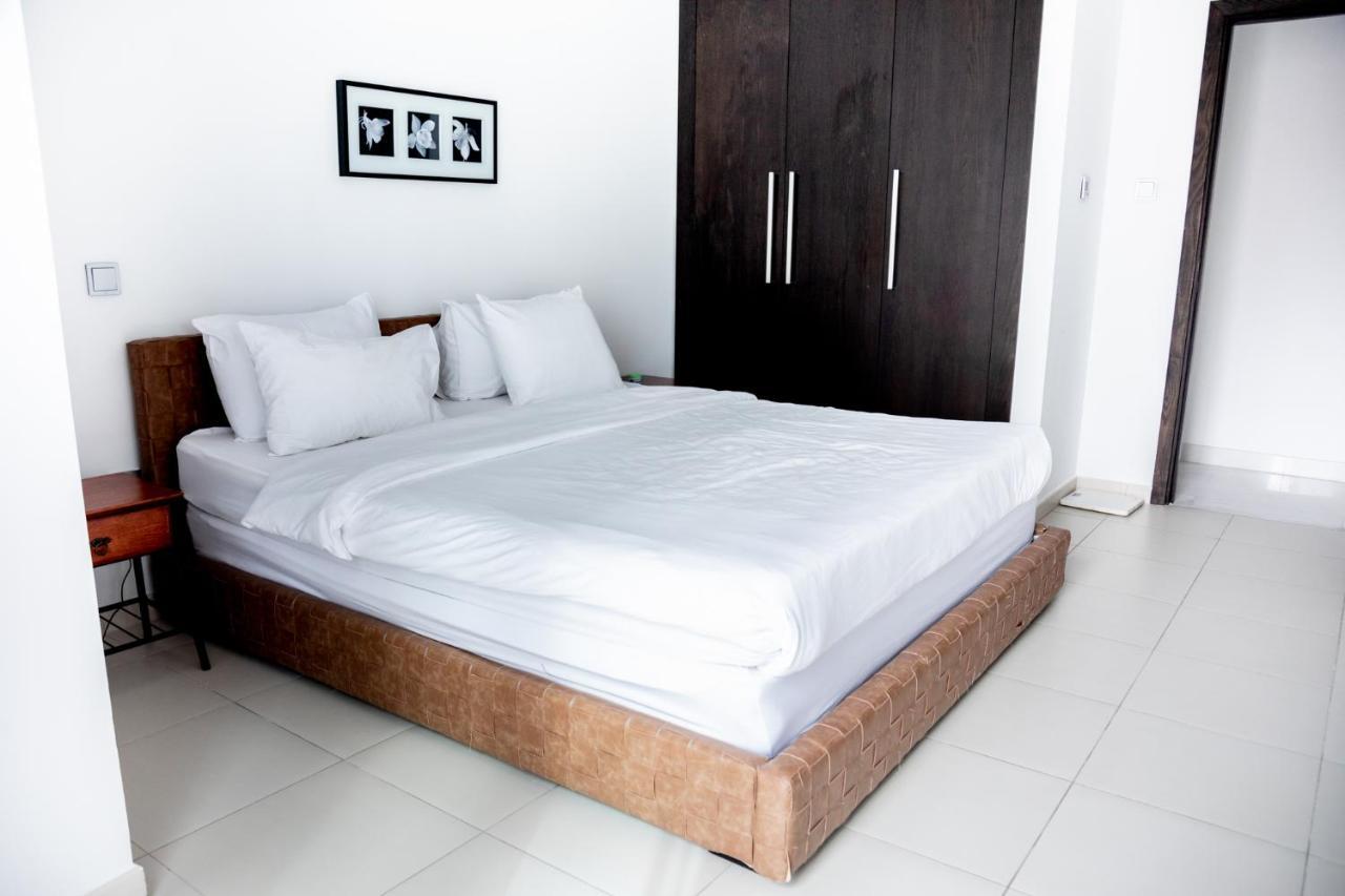 Nasma Luxury Stays - Cayan Tower Dubai Bagian luar foto